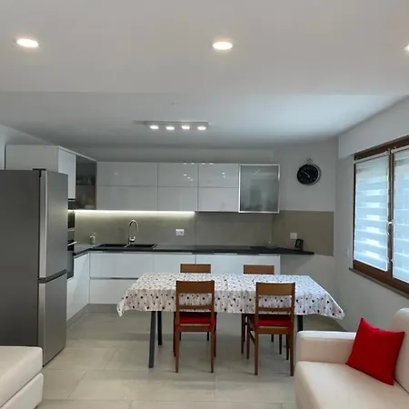 بيت للعطل Casa Cinque Pullir